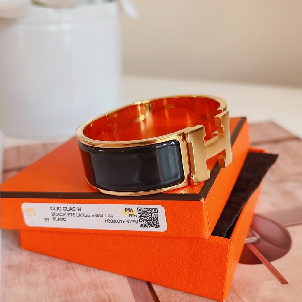 Enamel Hermès Wide Clic Clac H Bracelet PM Black